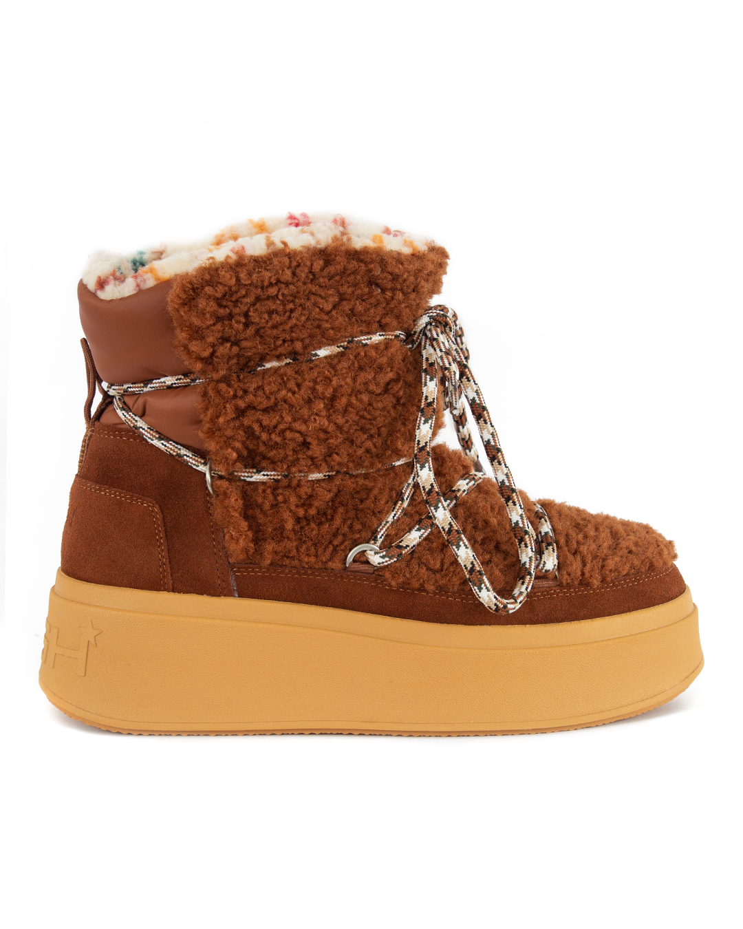 ASH с мехом  артикул 9AH.AH130603.S марки ASH купить за 10900 руб.