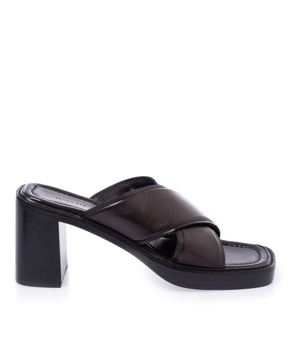 Rejina Pyo из кожи на наборном каблуке  артикул H150-BL Donna марки Rejina Pyo купить за 13900 руб.